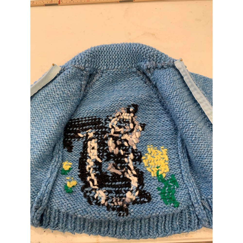 60s VTG Mary Maxim Rare‎ Hand Knit Wool Skunk Cardigan Kids 2T-3T Cowichan-style - Picture 5 of 8